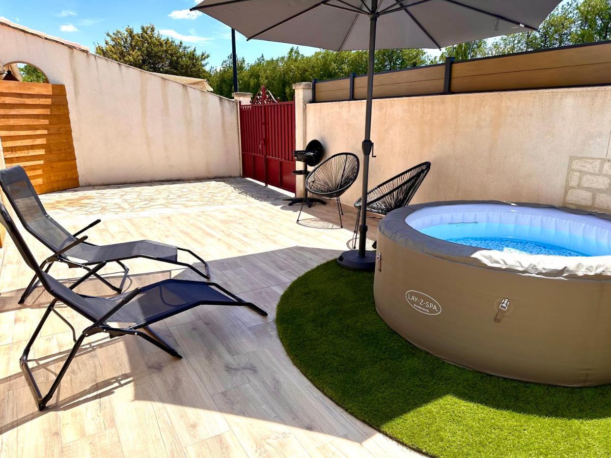 Maison De Charme Avec Jacuzzi Molleges Eksteriør billede