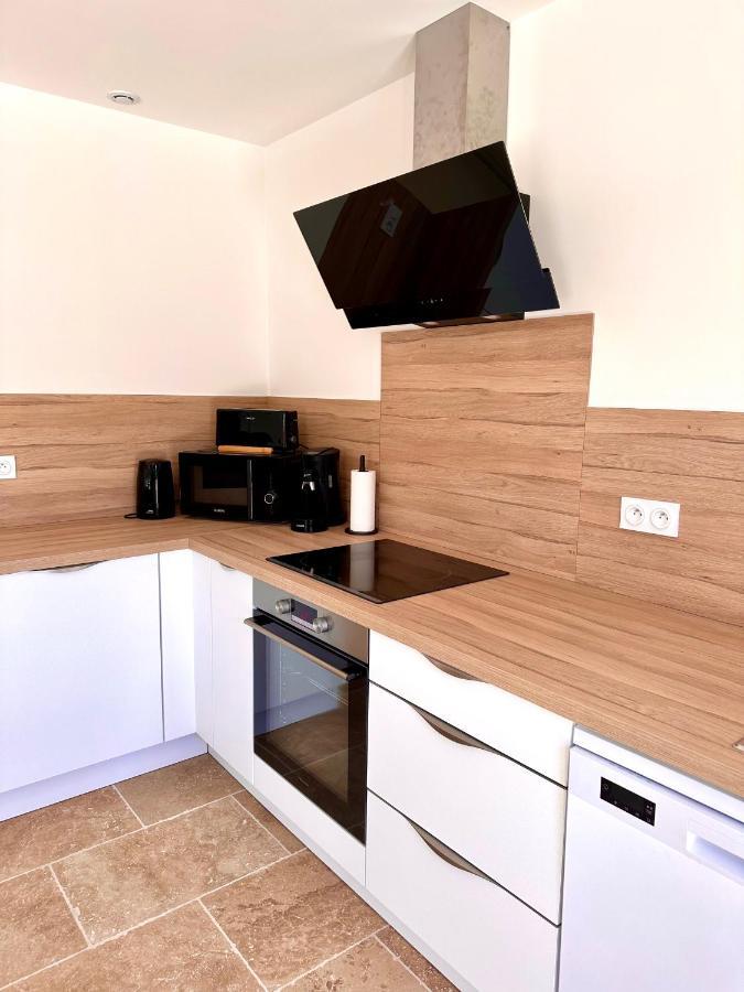 Maison De Charme Avec Jacuzzi Molleges Eksteriør billede